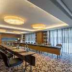 Golden Tulip Bayrampasa Hotel Stambuł