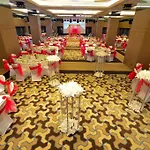 Golden Tulip Bayrampasa