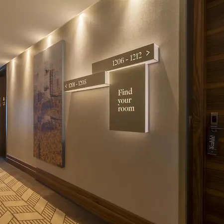 Ξενοδοχείο Golden Tulip Bayrampasa 5*