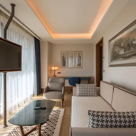 Golden Tulip Bayrampasa Otel
