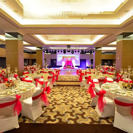 Hotel Golden Tulip Bayrampasa