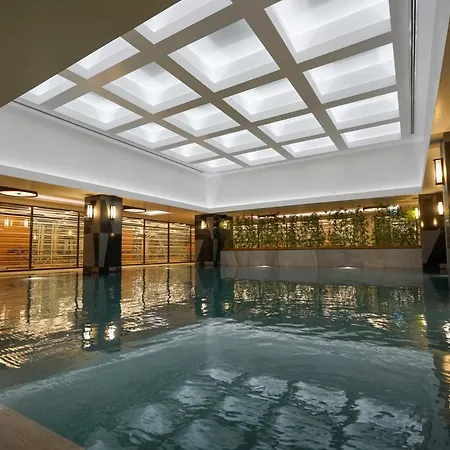 Golden Tulip Bayrampasa Estambul