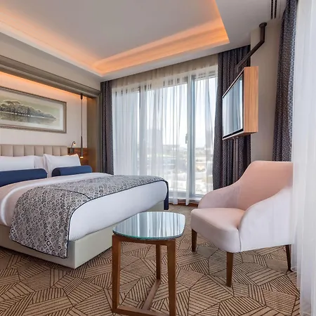 Golden Tulip Bayrampasa