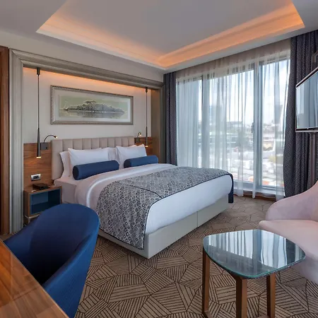 Hotel Golden Tulip Bayrampasa
